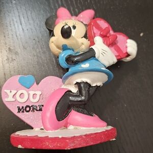 Minnie Mouse Figurine with Heart